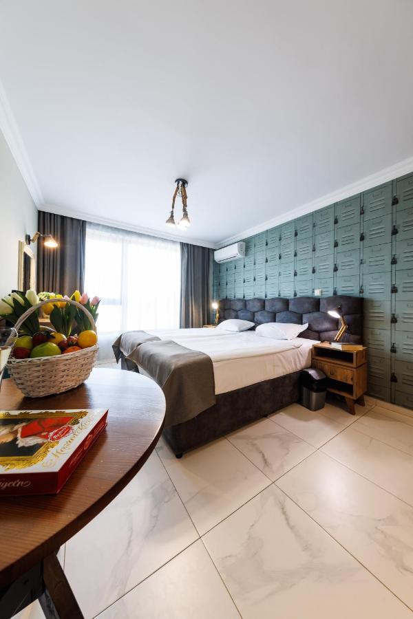 Aparthotel Avenue - Free Parking